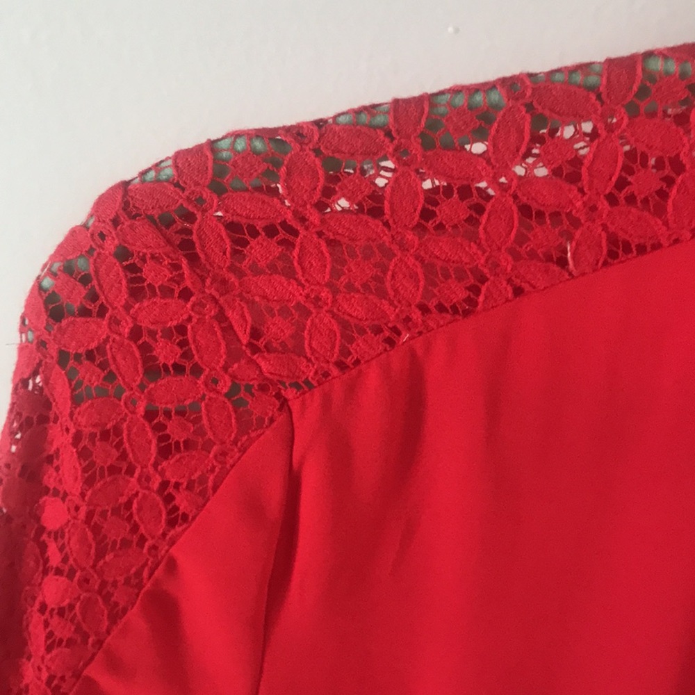 Red blouse - Picture 3 of 5